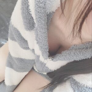 本日15日(月)出勤です🫧